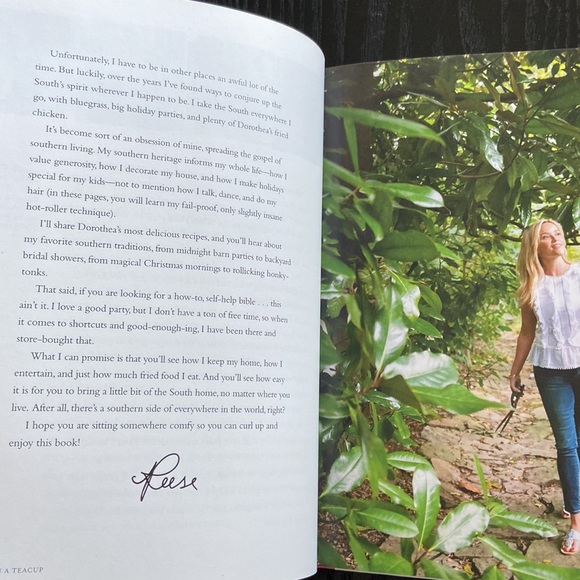 Reese Witherspoon Whiskey in a Teacup - Picture 11 of 12